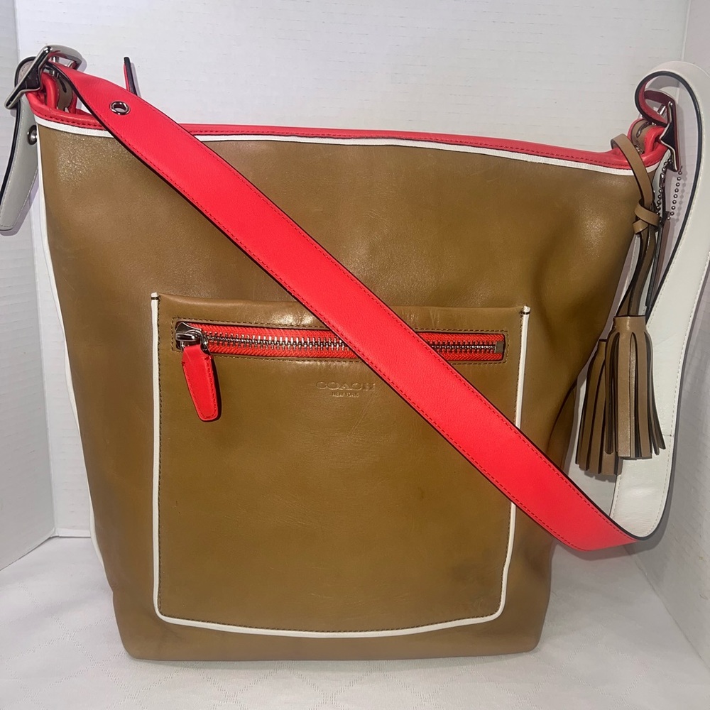 🔥🔥🔥 COACH Legacy 22414 Tan/Coral/White Leather Shoulder Bag